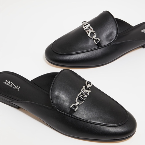 MICHAEL MICHAEL KORS TIFFANIE Logo Metal Flat Mules Black Slip On Size 10 NEW - Picture 1 of 16